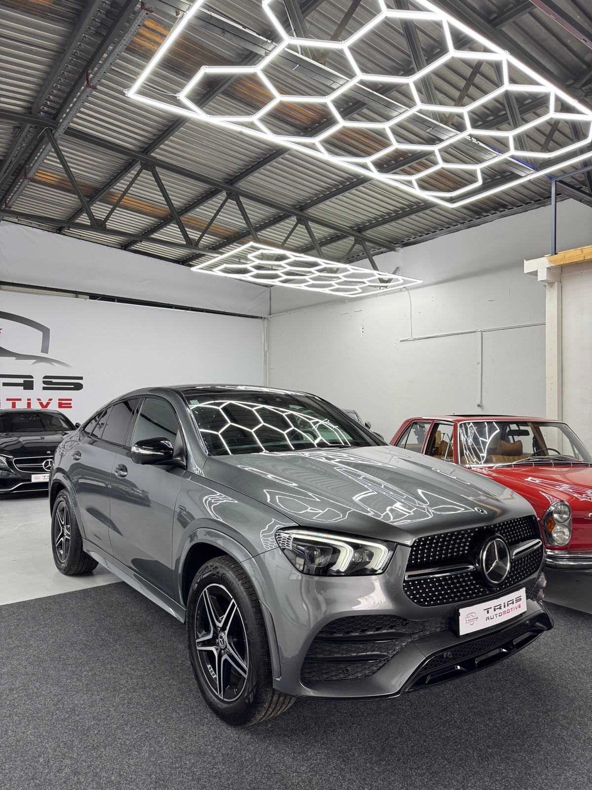 Mercedes-Benz GLE Coupe 350de 4matic AMG, Panorama, 360 kamere, fotografija 3