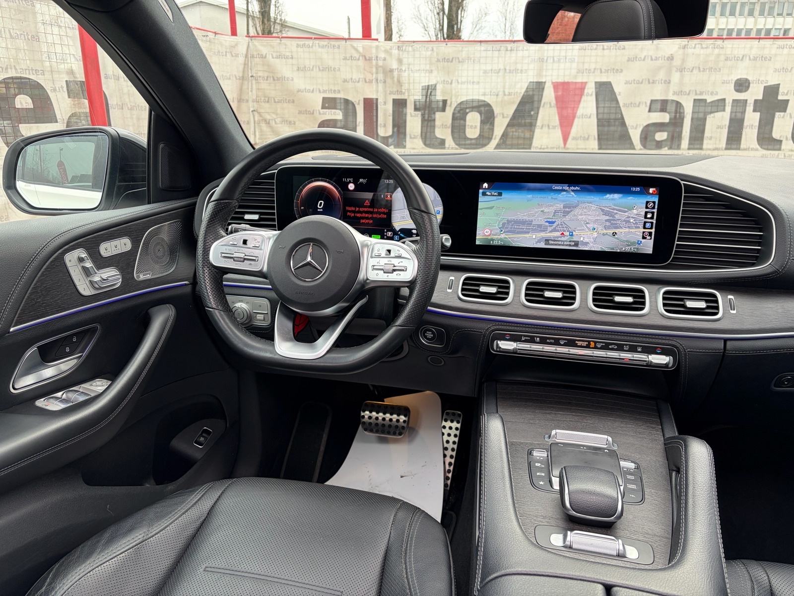 Mercedes-Benz GLE Coupe 350de AMG•Panorama•Head UP•Burmester•22", fotografija 16