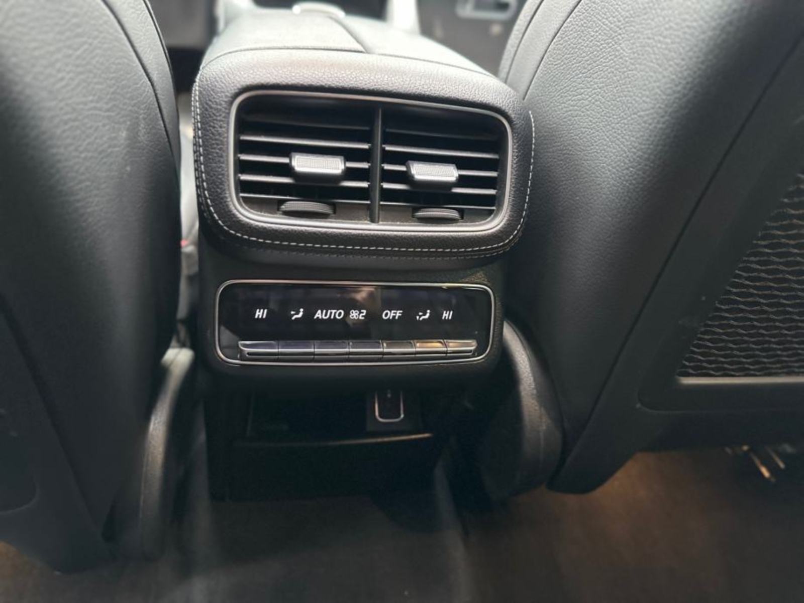 Mercedes-Benz GLE Coupe AMG 400 D 4M AMG ZRAČNI OVJES Burmester, fotografija 15