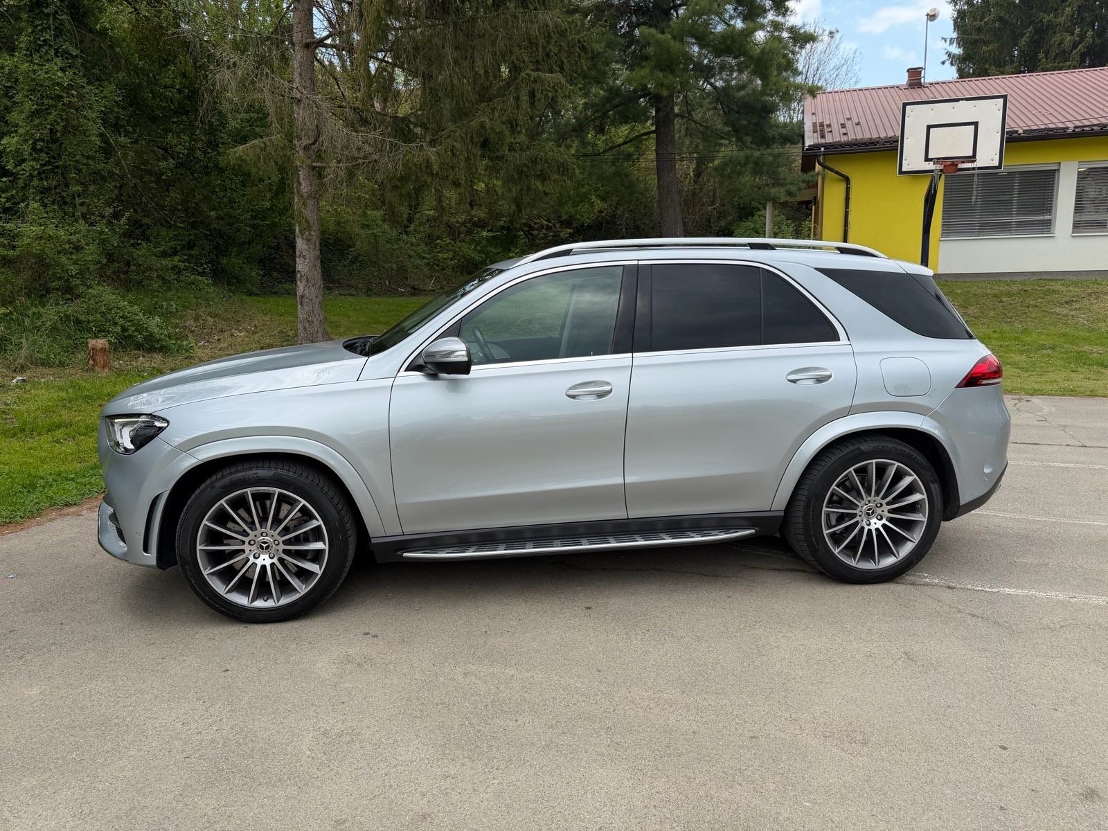 Mercedes-Benz GLE 350de 4Matic AMG / Headup / Burmester / PDV, fotografija 8