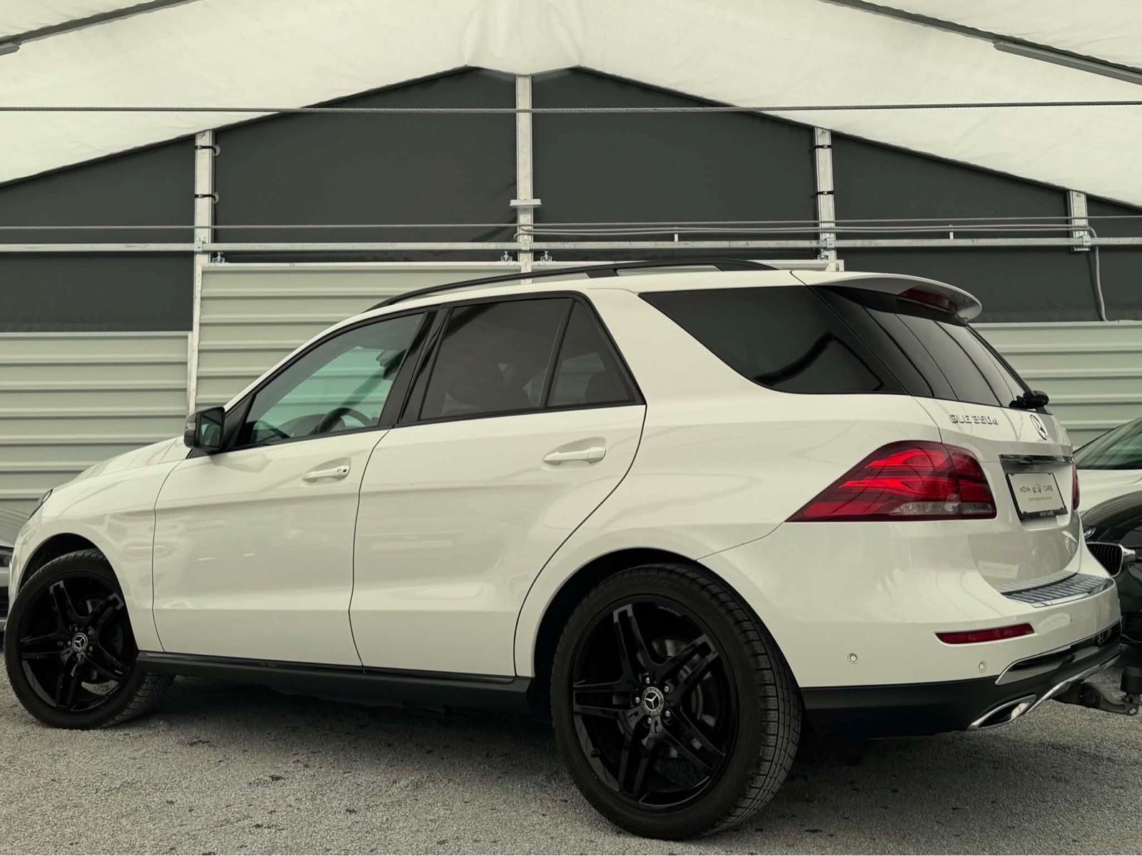 Mercedes-Benz GLE-Razred 350d - 4MATIC - LED - NAVI - KOŽA - KAMERA, fotografija 6