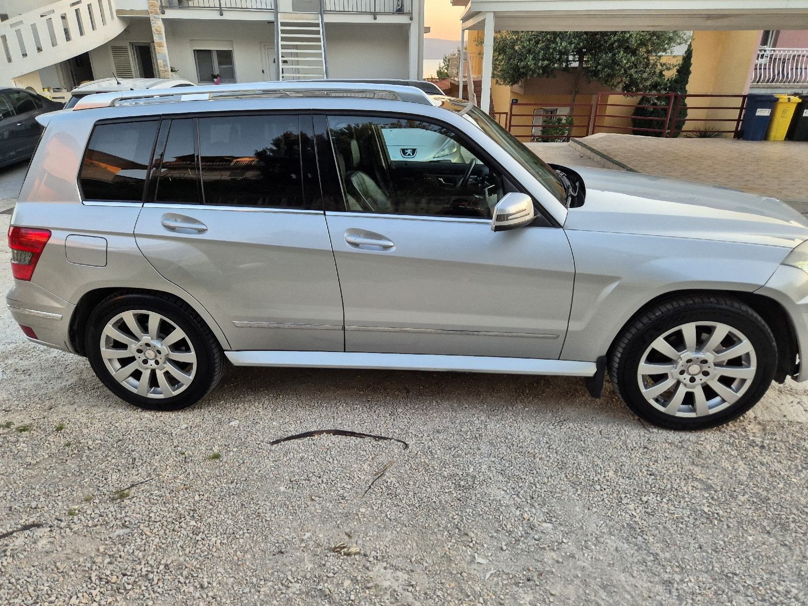 Mercedes-Benz GLK 320 CDI 4MATIC automatik, pogled izvana - slika 3