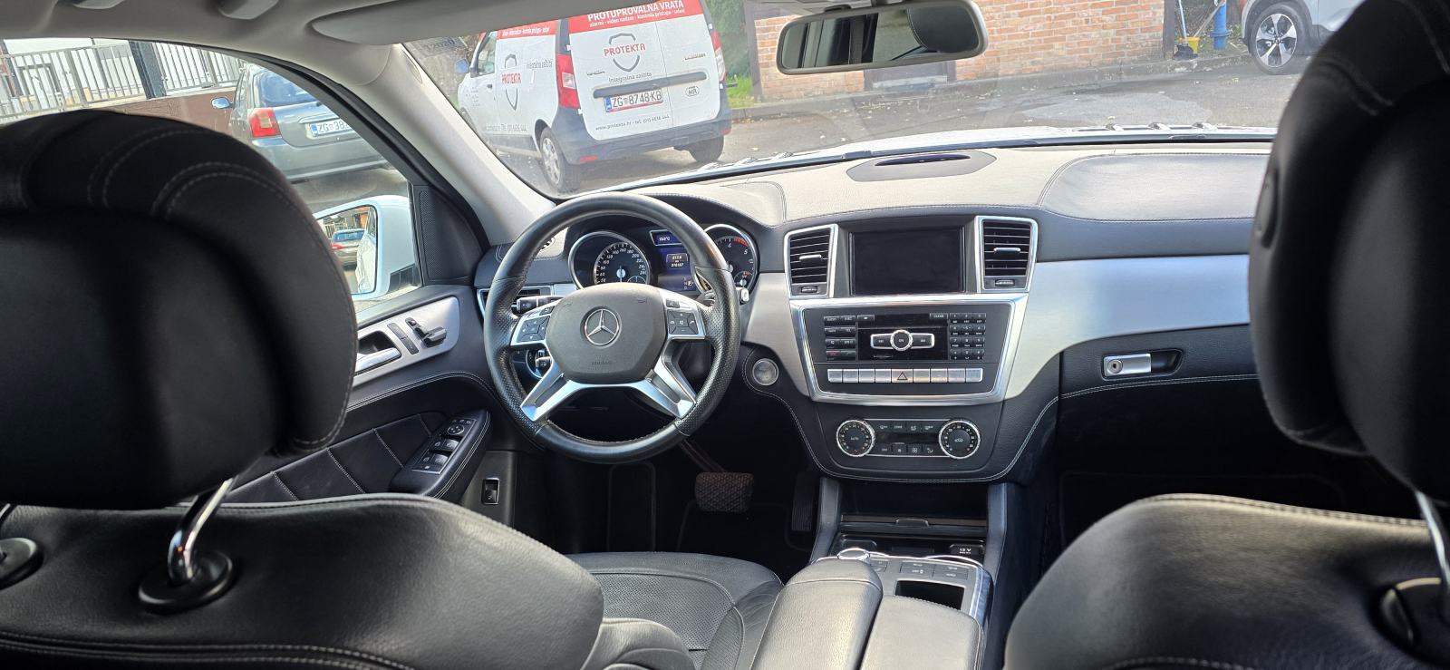 Mercedes-Benz GL 350 CDI 4 MATIC AMG FULL automatik, fotografija 10