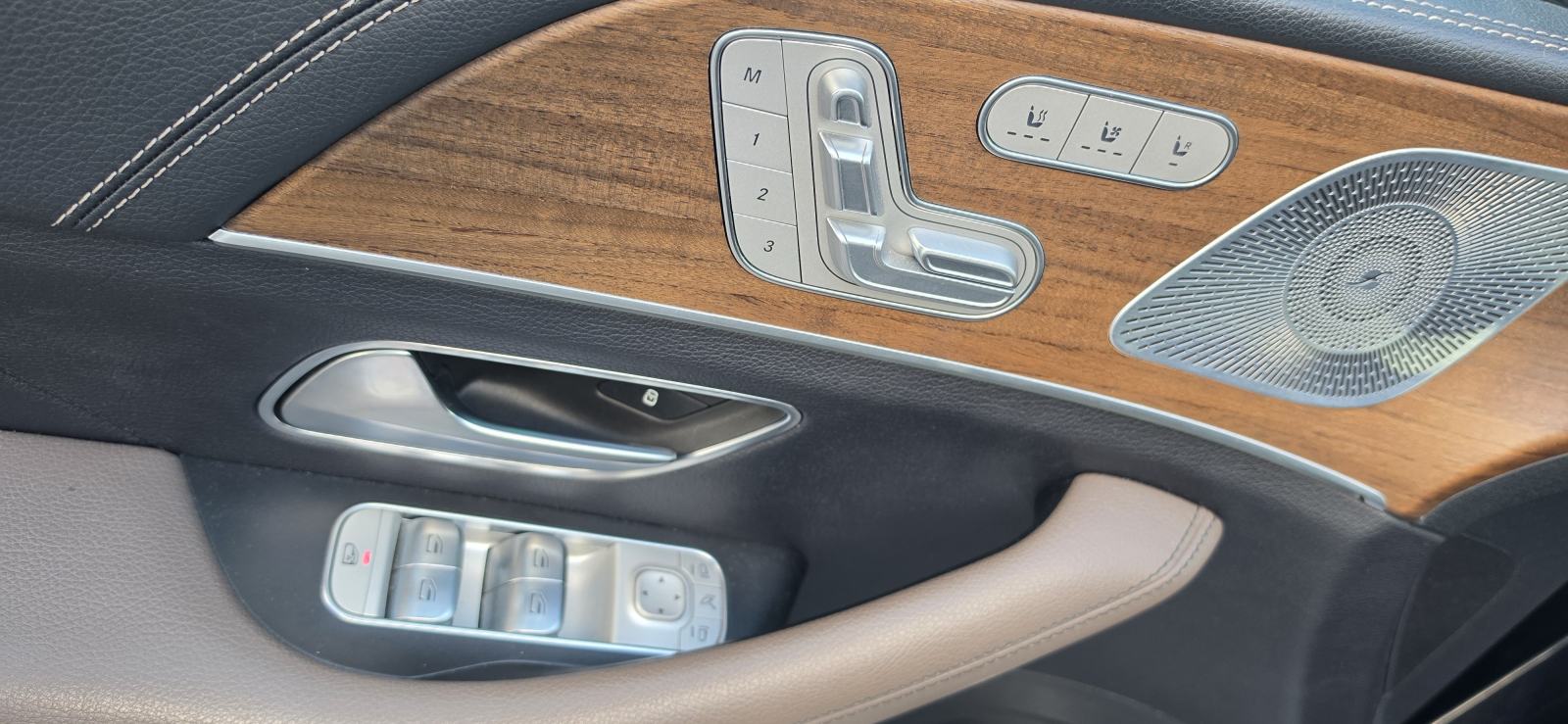 Mercedes-Benz GLS 350D 4MATIC NIGHT PAKET 7 SJEDALA, fotografija 9