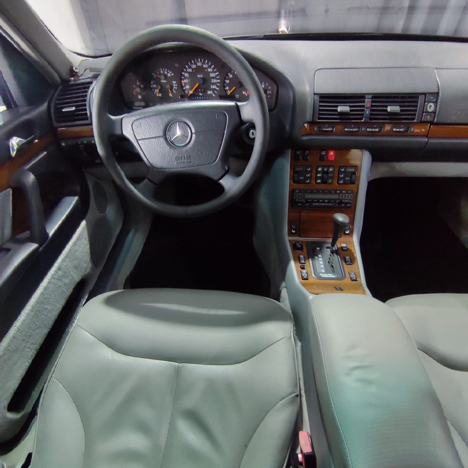 Mercedes-Benz S klasa 320 automatik, fotografija 6