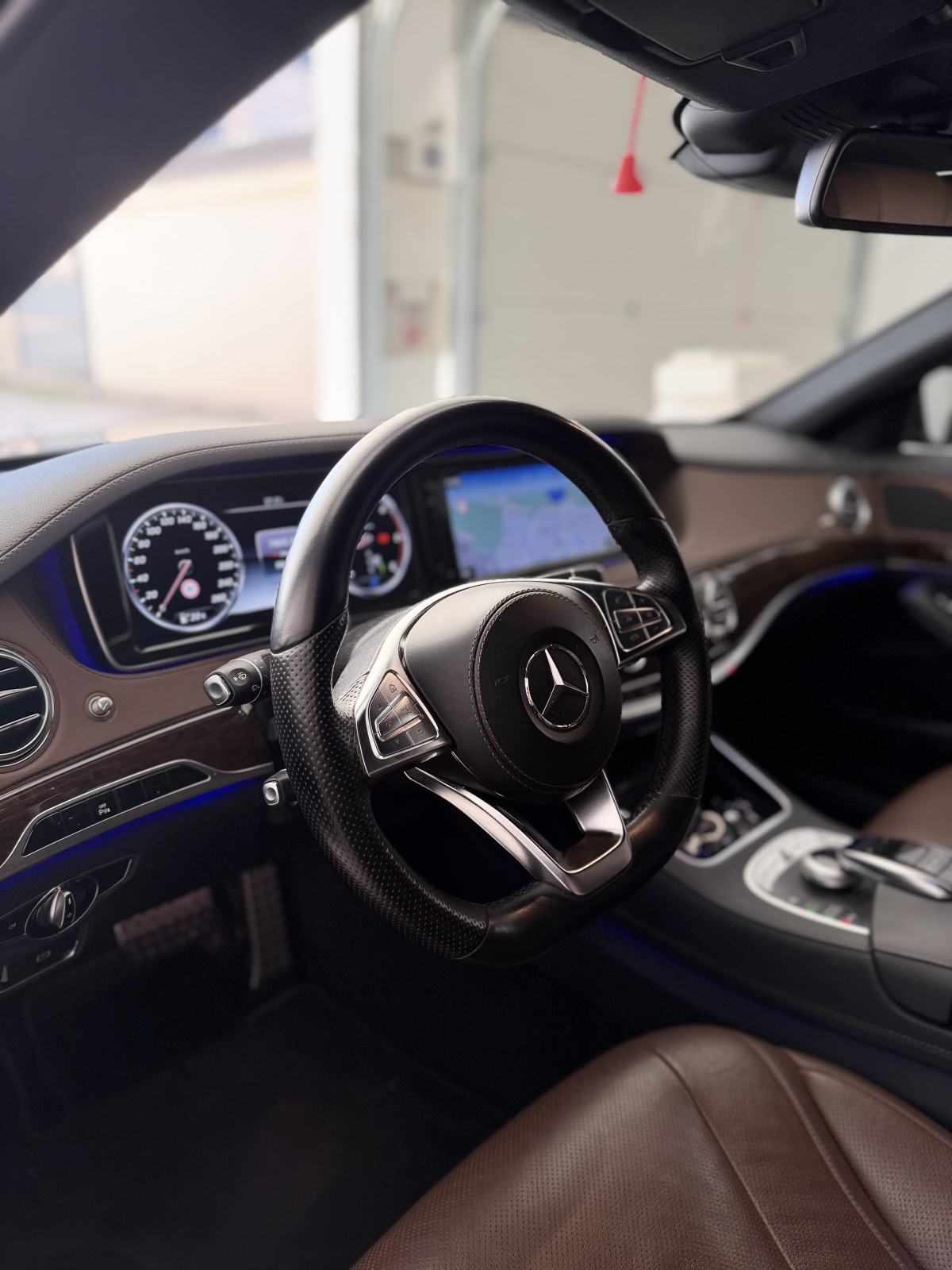Mercedes-Benz S klasa 350 d Log 4MATIC AMG, fotografija 12