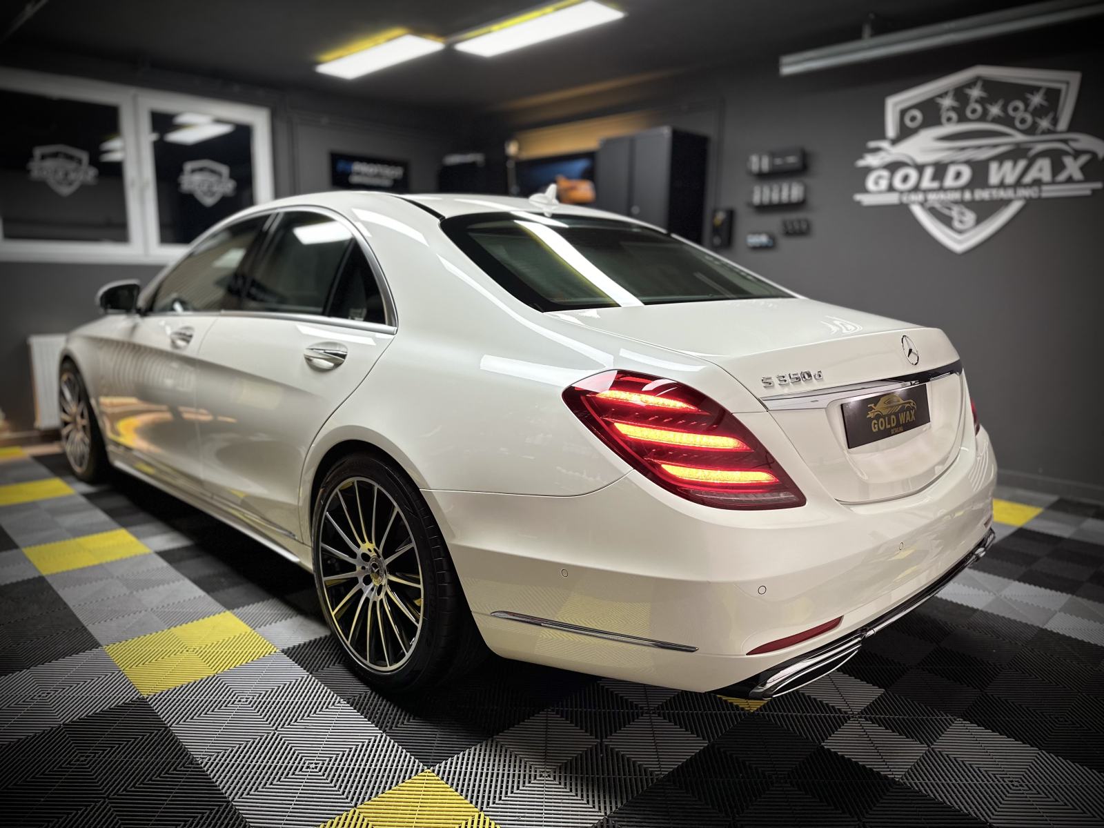 Mercedes-Benz S klasa 350d, AMG, svi servisi, top stanje, fotografija 14