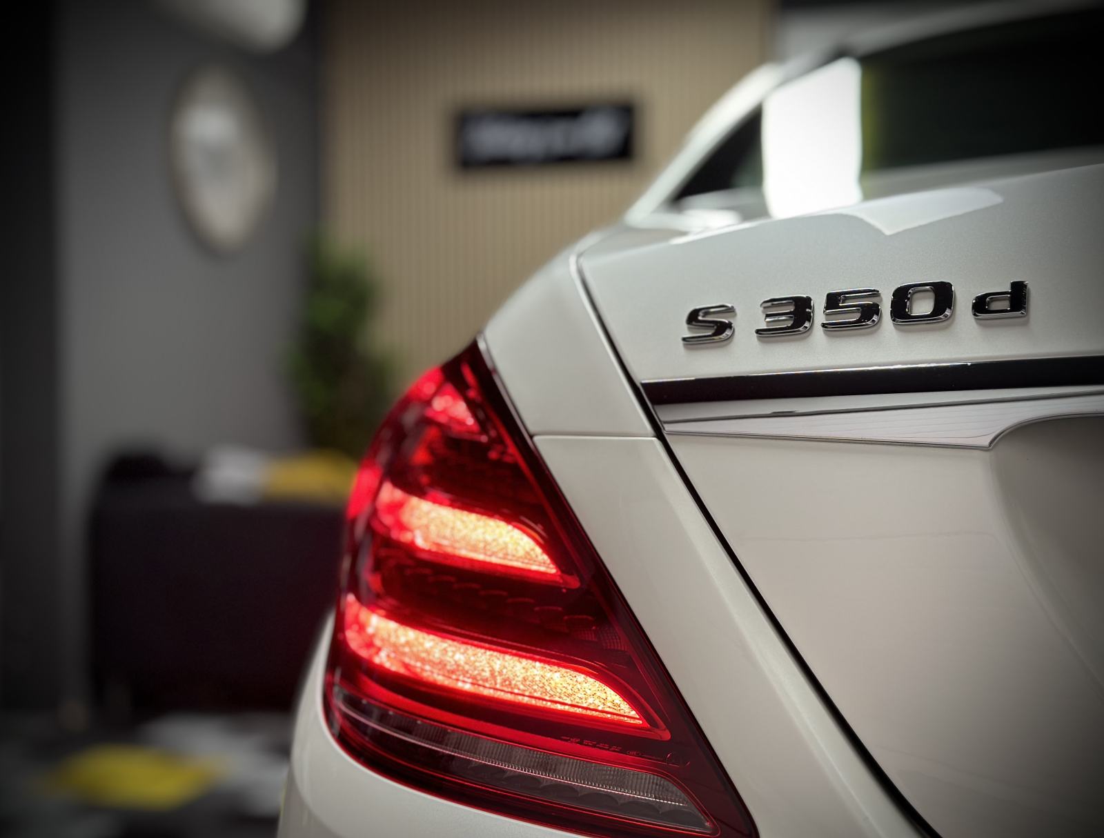 Mercedes-Benz S klasa 350d, AMG, svi servisi, top stanje, fotografija 15