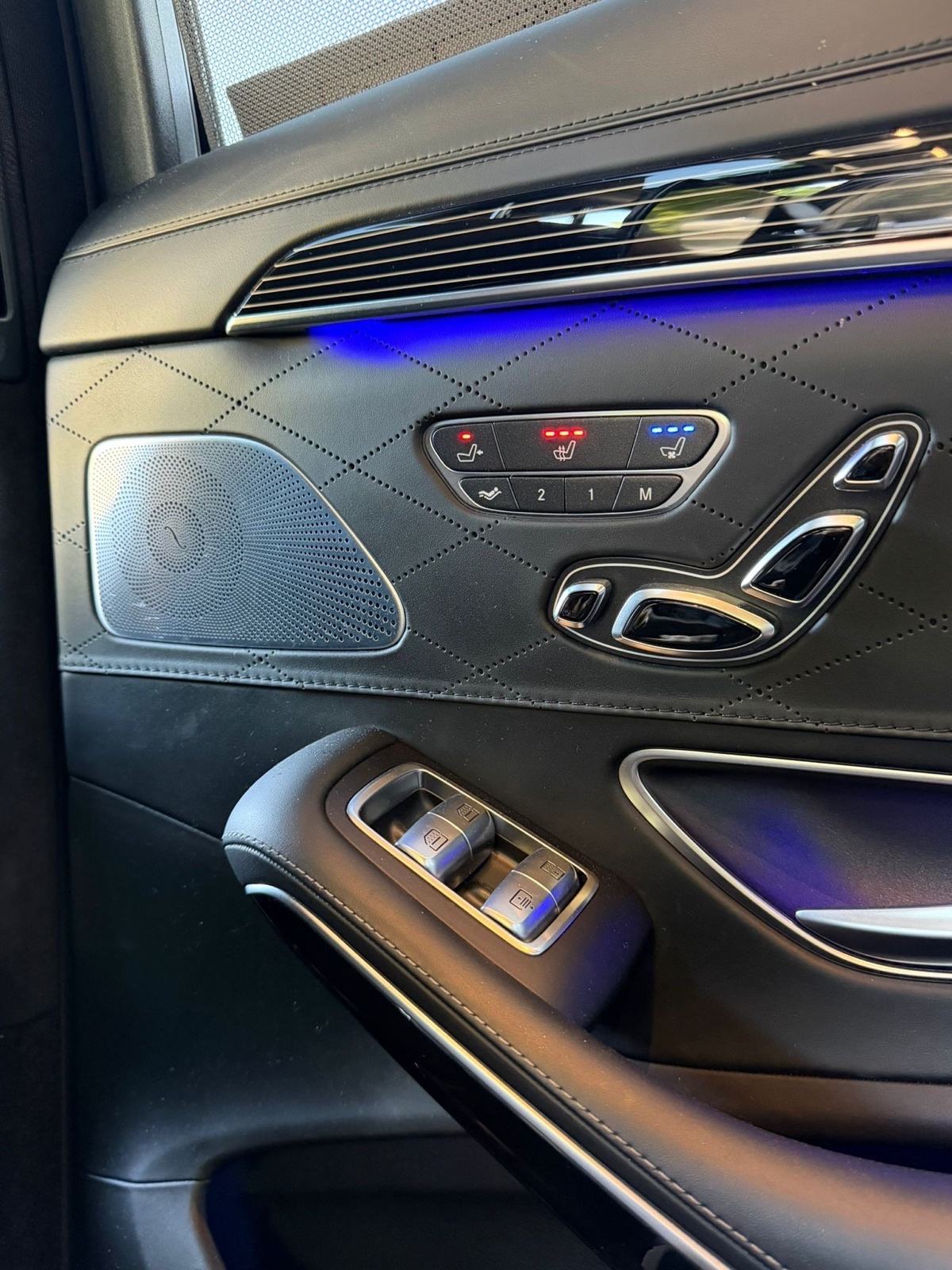 Mercedes-Benz S klasa 400d L AMG 4MATIC°DESIGNO°PANO°AMBI°BURMESTER°, fotografija 12