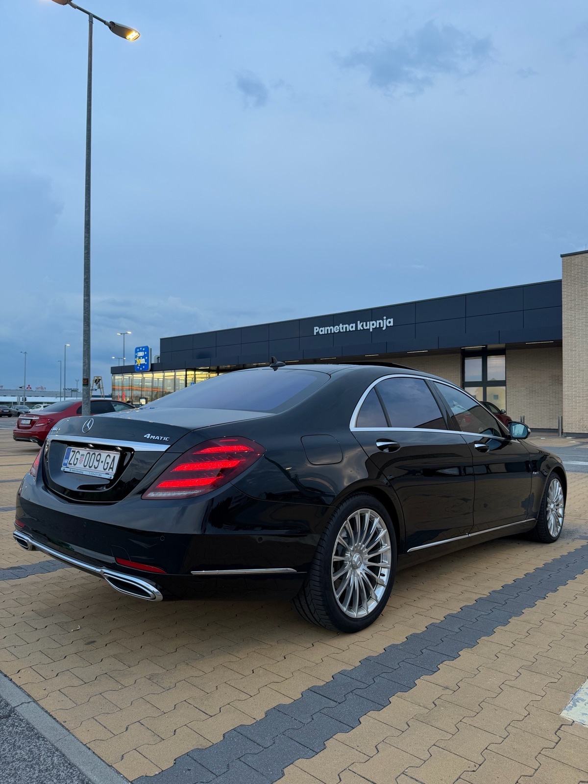 Mercedes-Benz S400d redizajn 4Matic long APSOLUTNA FULL OPREMA, fotografija 12