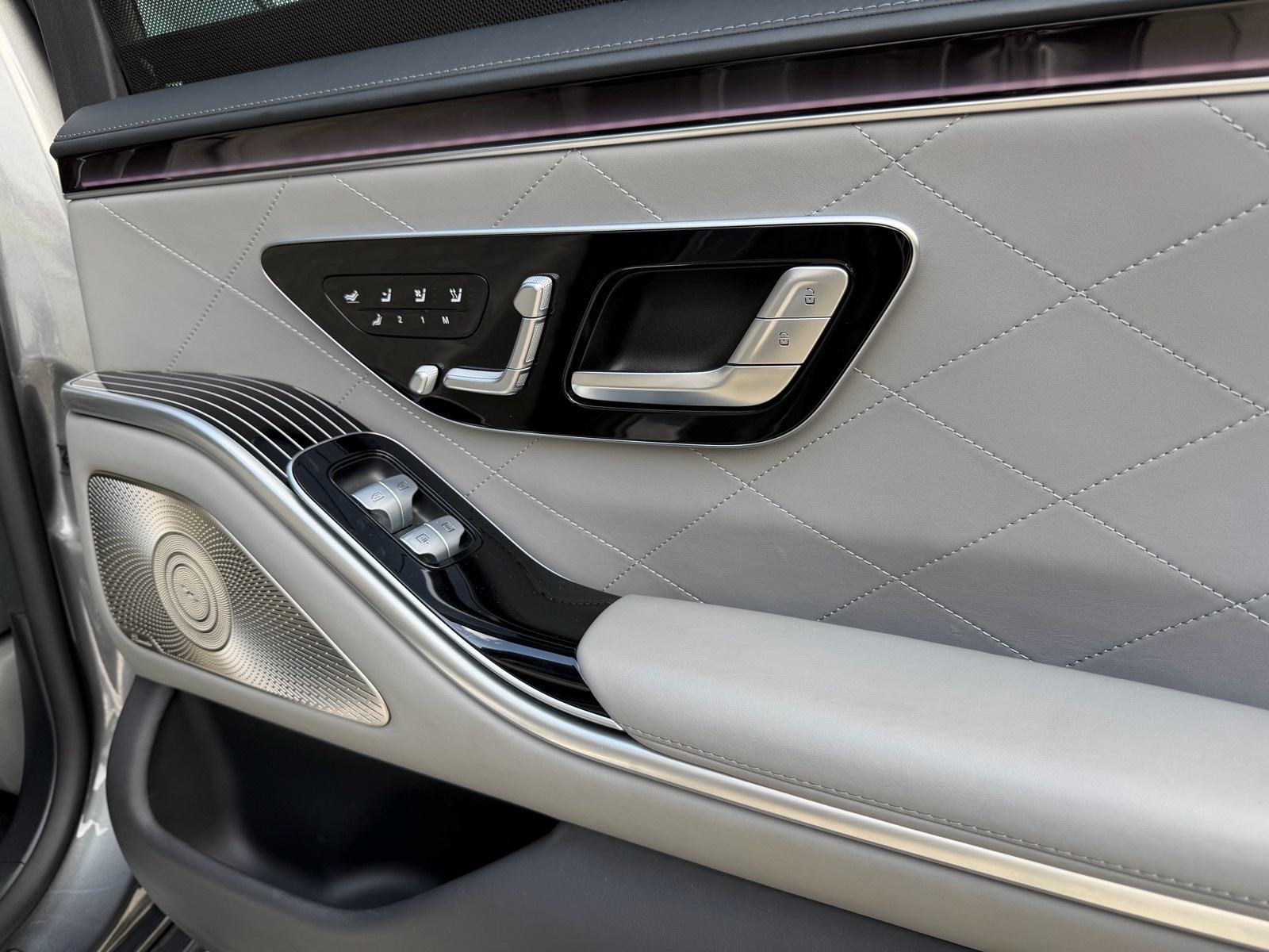 Mercedes-Benz S klasa S 400d LANG-4MATIC-AMG-PANO-ZRAČNI-U PDV-u, fotografija 17