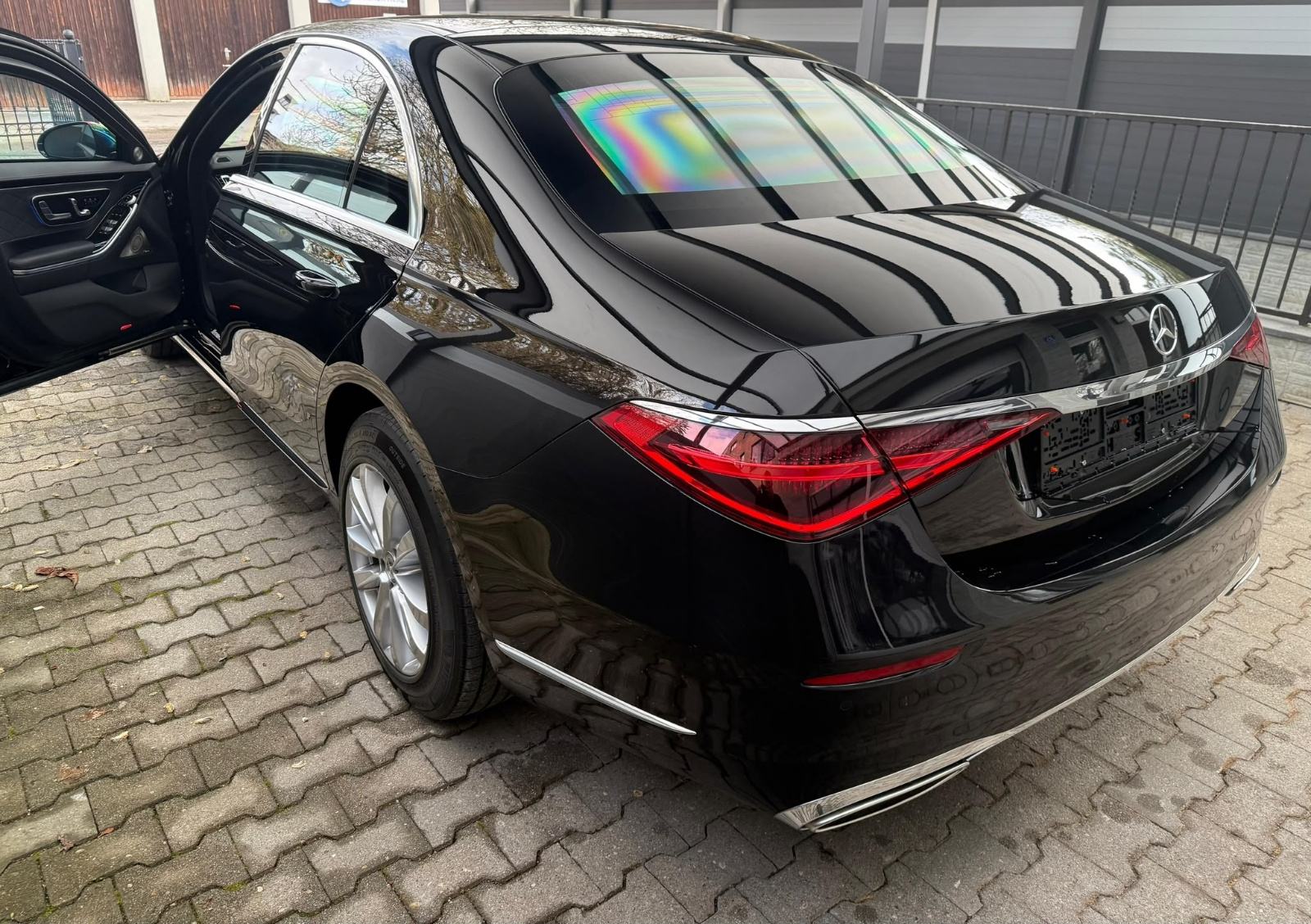 Mercedes-Benz S klasa 2024 g.p S680 VR10 Blindirani, fotografija 3