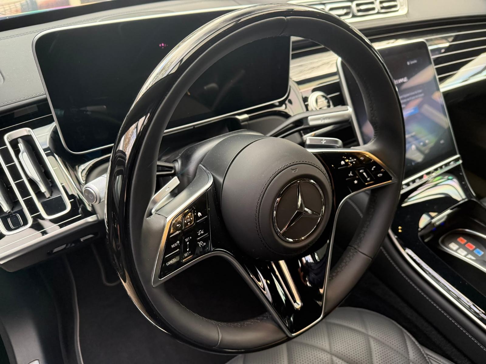 Mercedes-Benz S klasa 2024 g.p S680 VR10 Blindirani, fotografija 10
