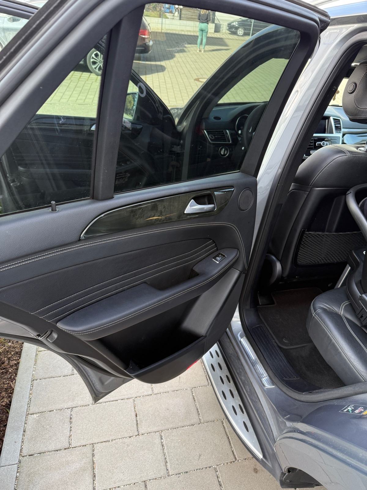 Mercedes-Benz M-klasa ML 350 4MATIC automatik, fotografija 16