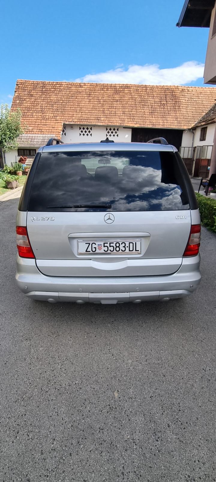 Mercedes-Benz ML 270cdi sa 7 sjedala ručni mjenjač, fotografija 13