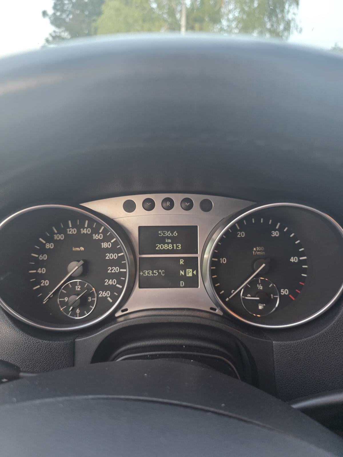 Mercedes-Benz ML 320CDI automatik, fotografija 12