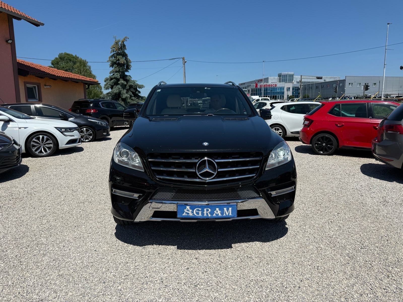 Mercedes-Benz ML 350 CDI*4 Matic*PANOR*NAVIG*R.KAMERA* automatik, fotografija 3