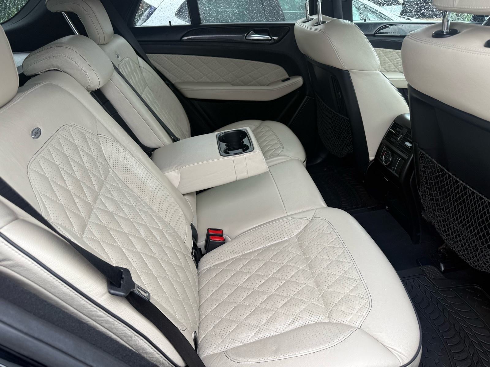 Mercedes-Benz ML 350 CDI*4 Matic*PANOR*NAVIG*R.KAMERA* automatik, fotografija 17
