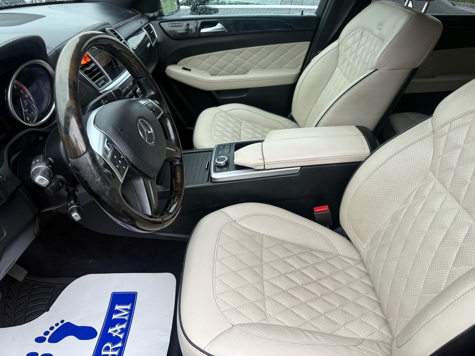 Mercedes-Benz ML 350 CDI*4 Matic*PANOR*NAVIG*R.KAMERA* automatik, fotografija 19