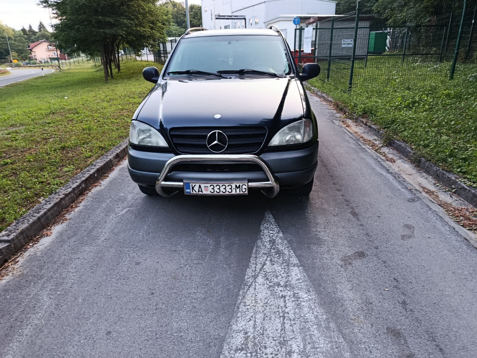 Mercedes-Benz ML W 163, fotografija 4