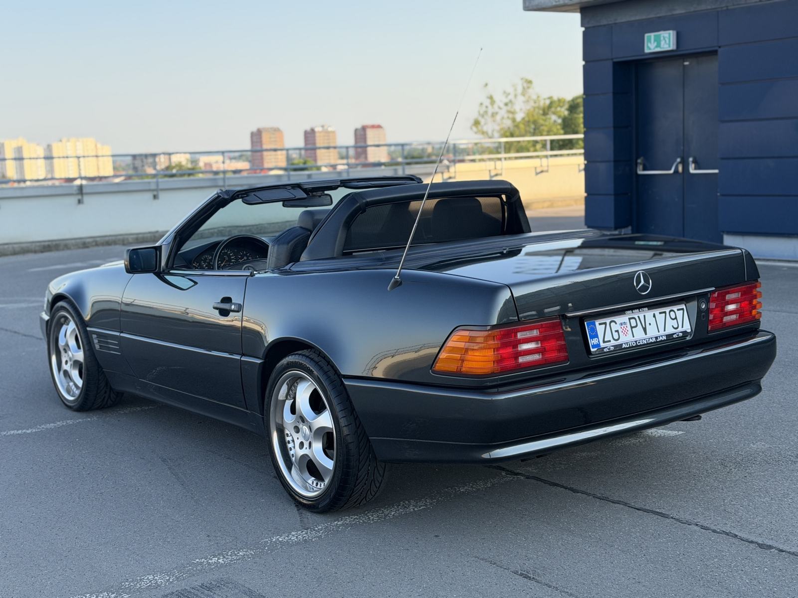 •• MERCEDES - BENZ SL 300 •• AUTOMATIK •• 130 TKM •• MOGUĆA ZAMJENA ••, fotografija 4