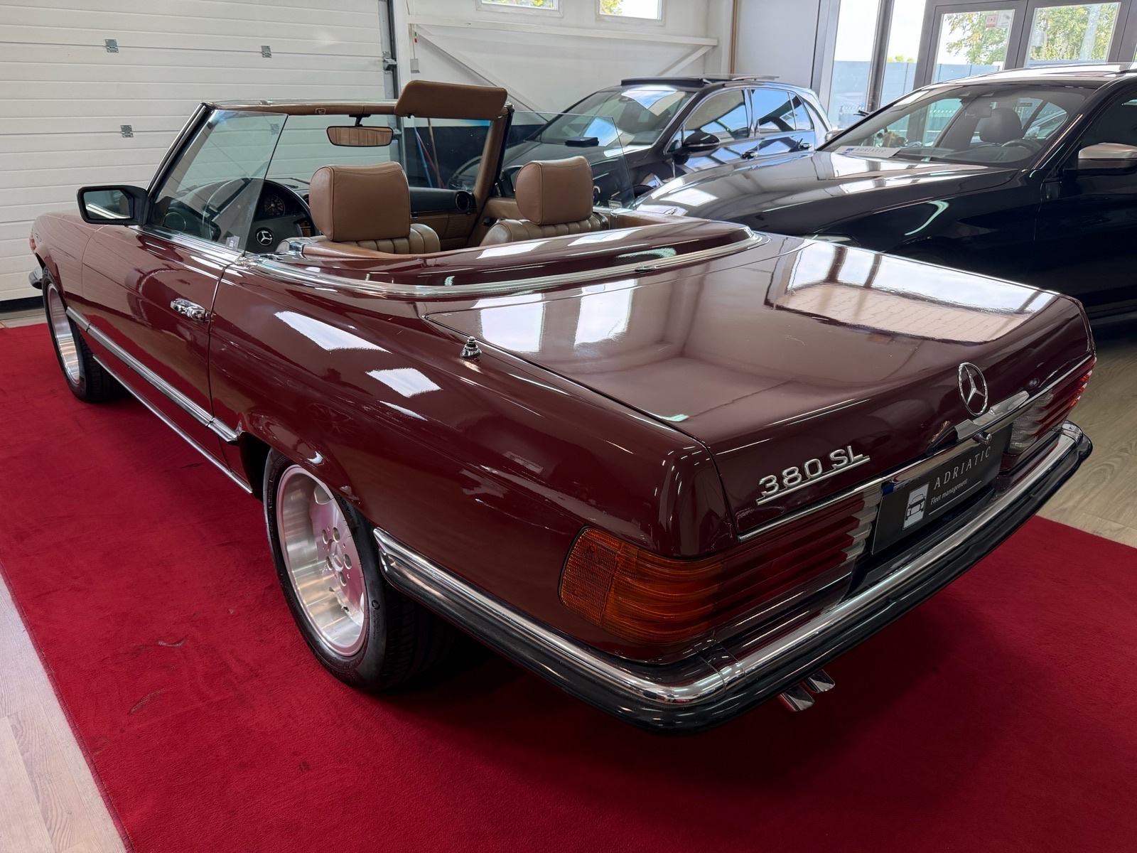 Mercedes-Benz SL 380 R107 automatik **EU branici**, fotografija 2