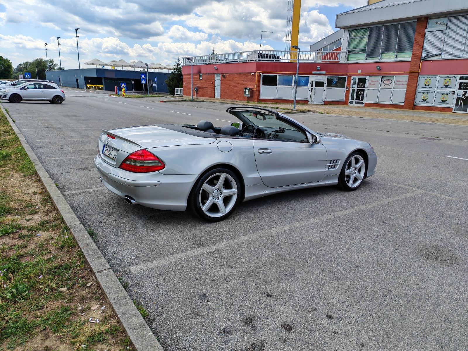 Mercedes SL 500 Cabrio AMG,moguca zamjena, pogled izvana - slika 3