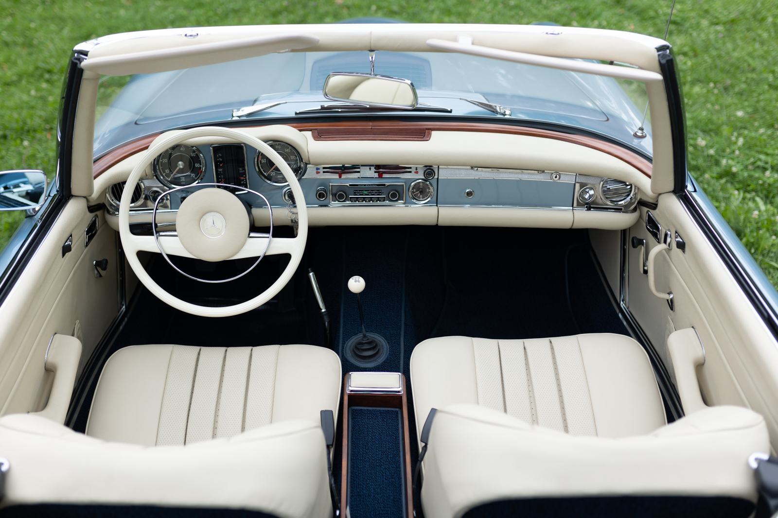 Mercedes-Benz SL roadster 280 SL PAGODA 1968 god, fotografija 17