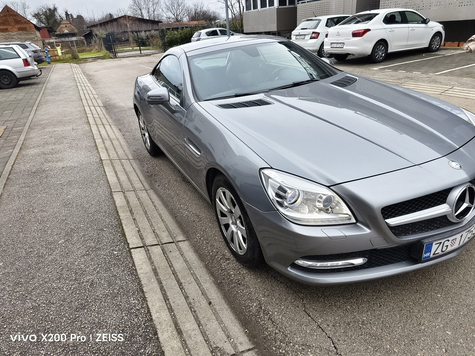 Mercedes-Benz SLK 200 kabriolet reg do 4/27, pogled izvana - slika 2