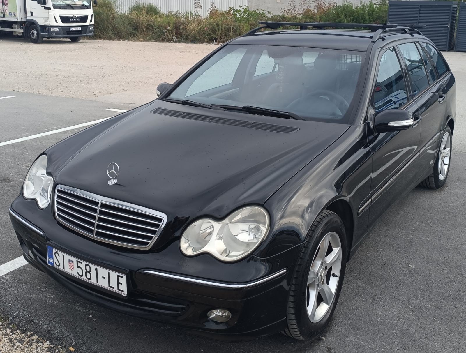 MERCEDES-BENZ T-Model 200CDI AVANGARD, pogled izvana - slika 1