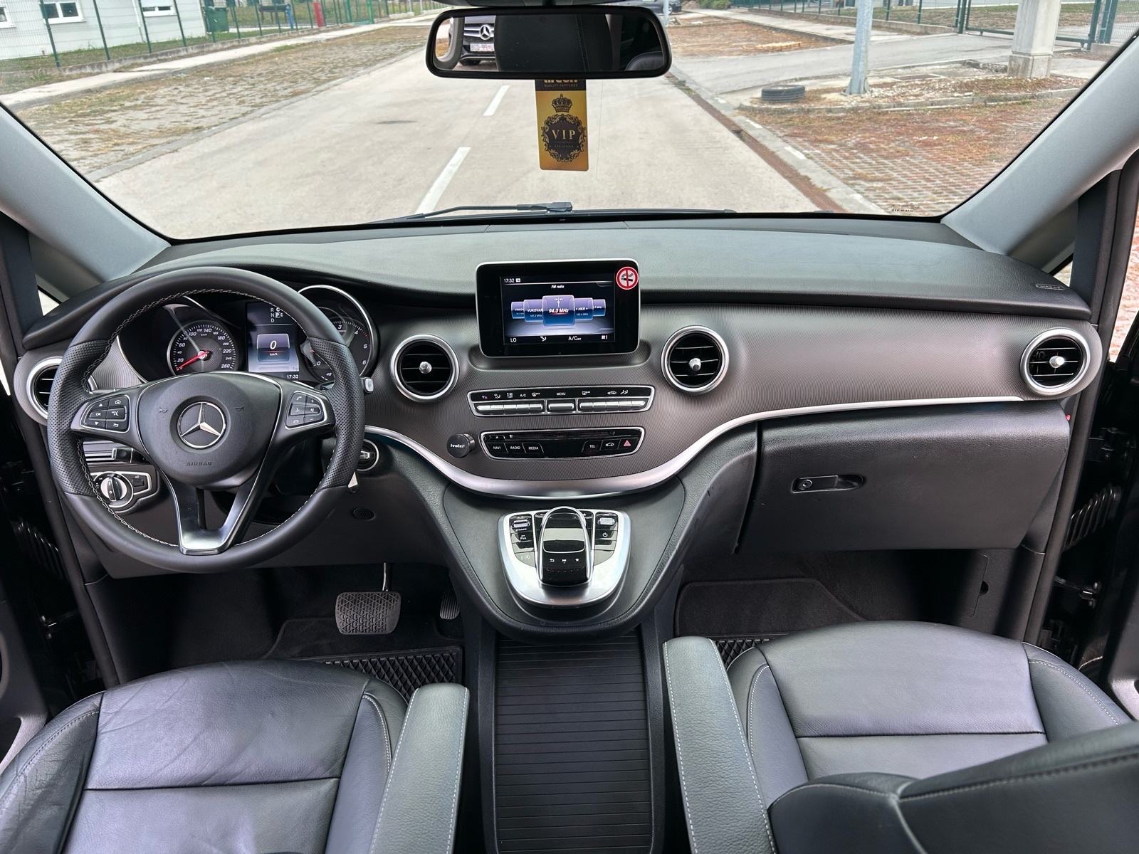 Mercedes-Benz V-klasa 250dAVANGARDE, fotografija 15