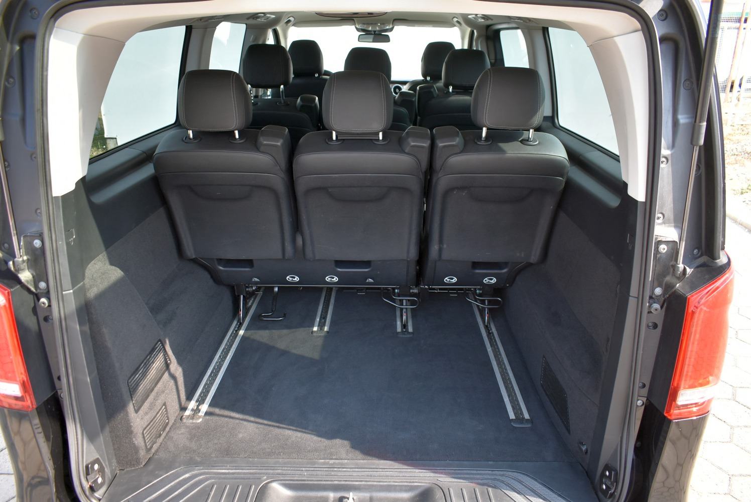Mercedes-Benz V-klasa 220d *HR* A/T, SERVISNA, 8 SJEDALA, REG. 07/27, fotografija 10