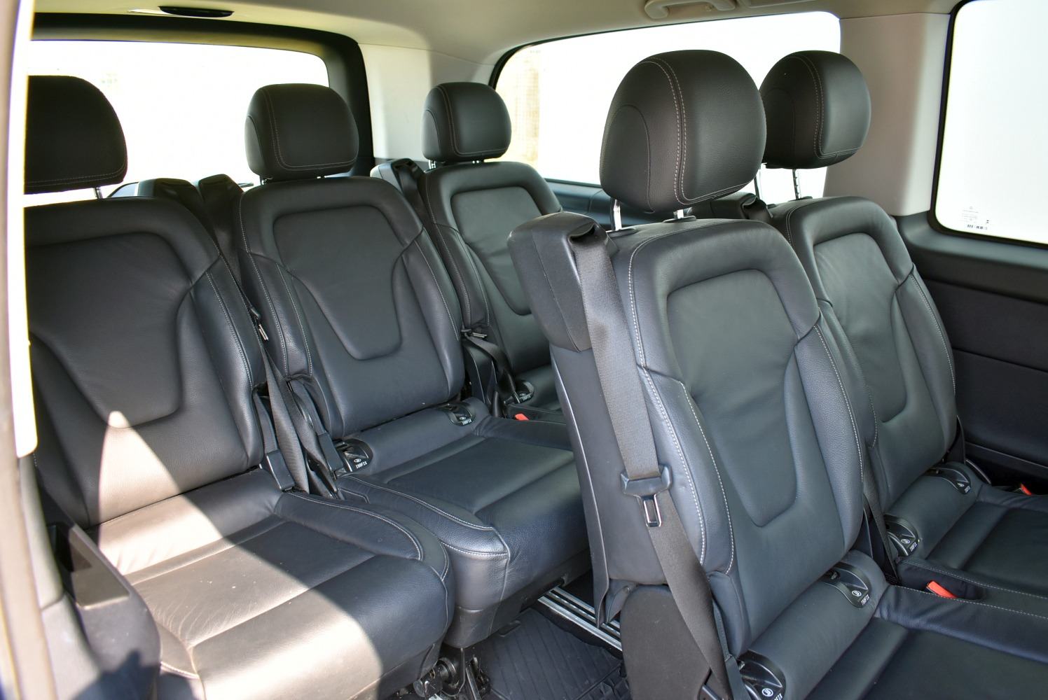 Mercedes-Benz V-klasa 220d *HR* A/T, SERVISNA, 8 SJEDALA, REG. 07/27, fotografija 6