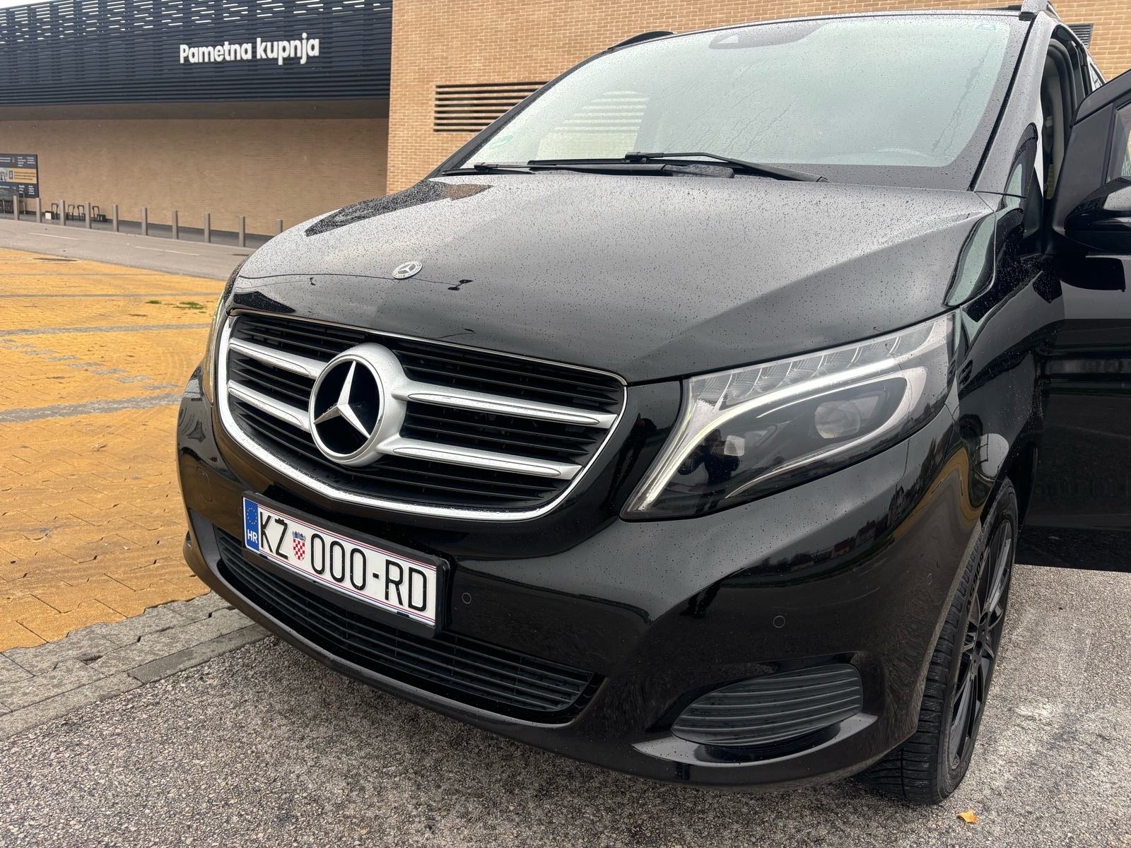 Mercedes-Benz V-klasa 250 d automatik, fotografija 9