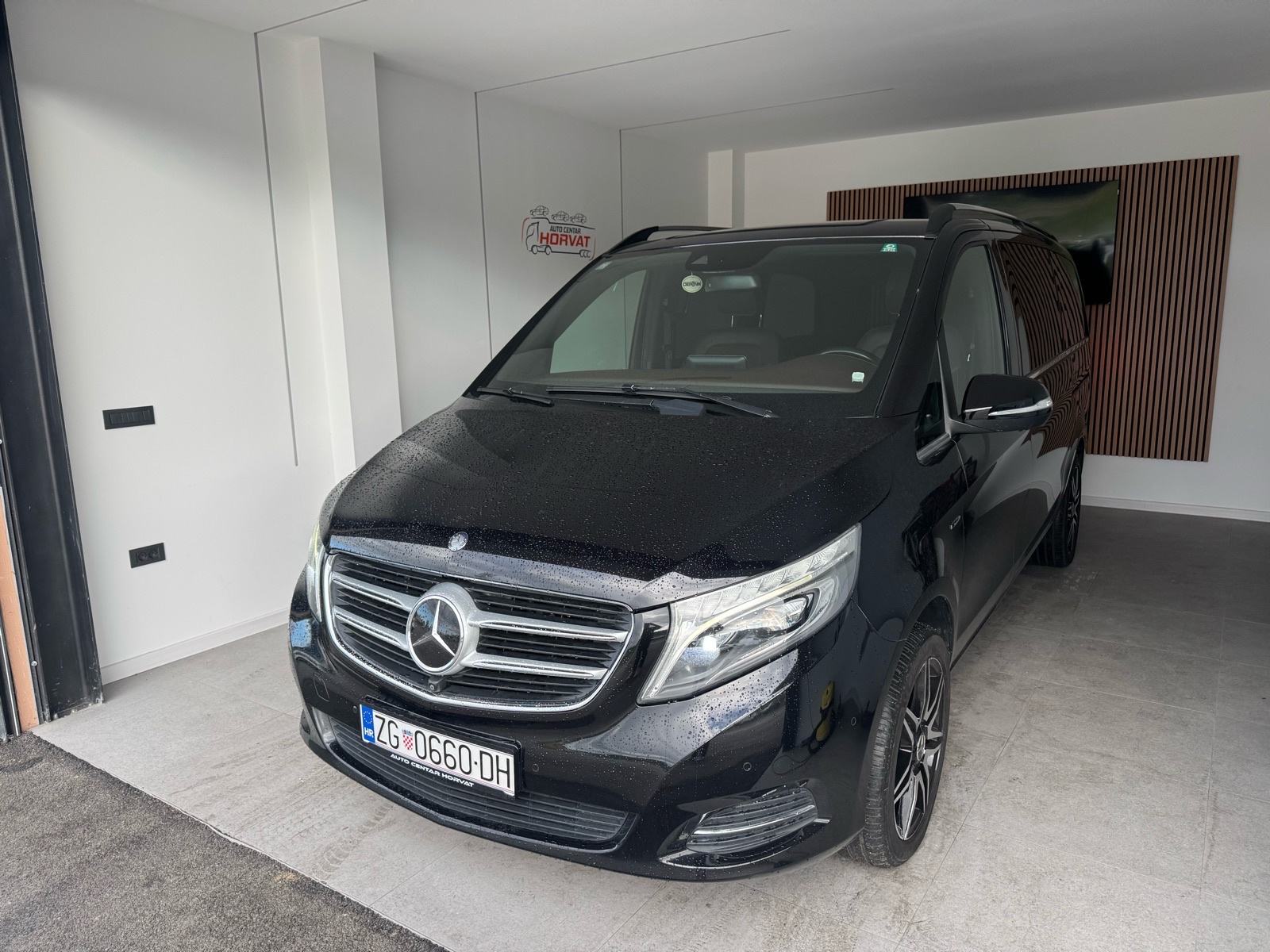Mercedes-Benz V-klasa 250 d automatik, pogled izvana - slika 1