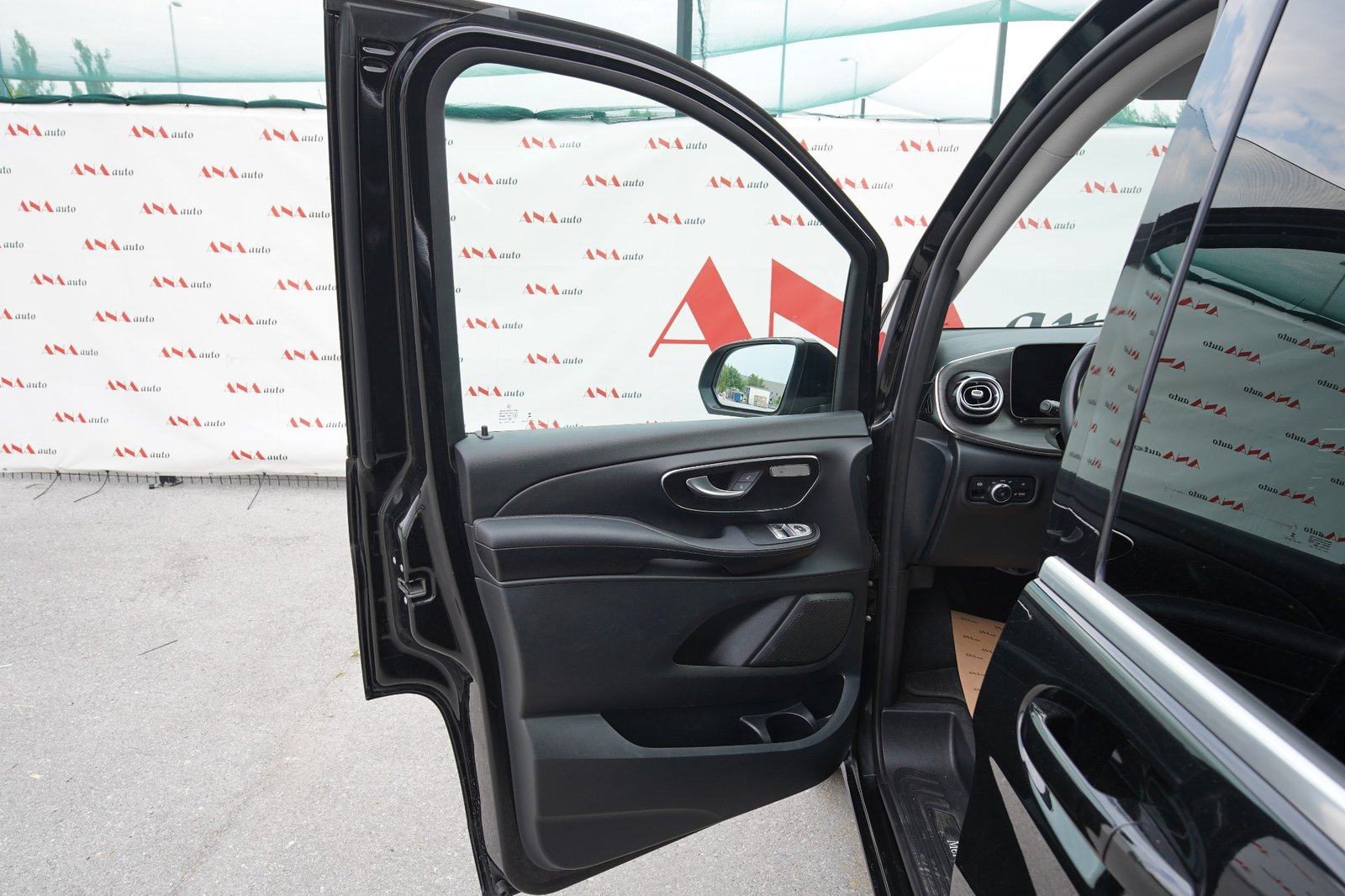 Mercedes-Benz V-klasa 250 d, fotografija 11