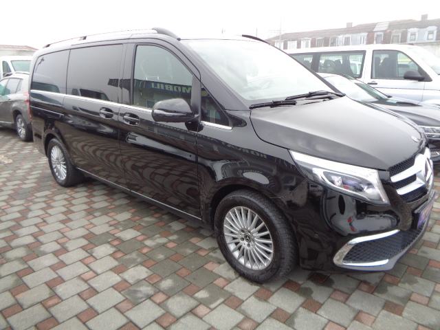 Mercedes-Benz V-klasa 300 D 4Matic; 7 sjed.; Koža; Navi; Kamere; Tooop, fotografija 3
