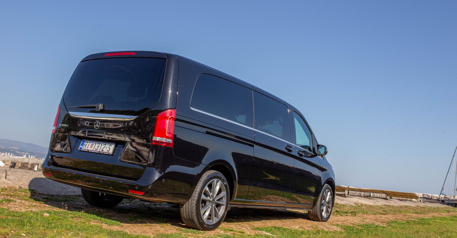 Mercedes-Benz V-klasa extra long 300 D automatik- BEZ ZAMJENA!, fotografija 3
