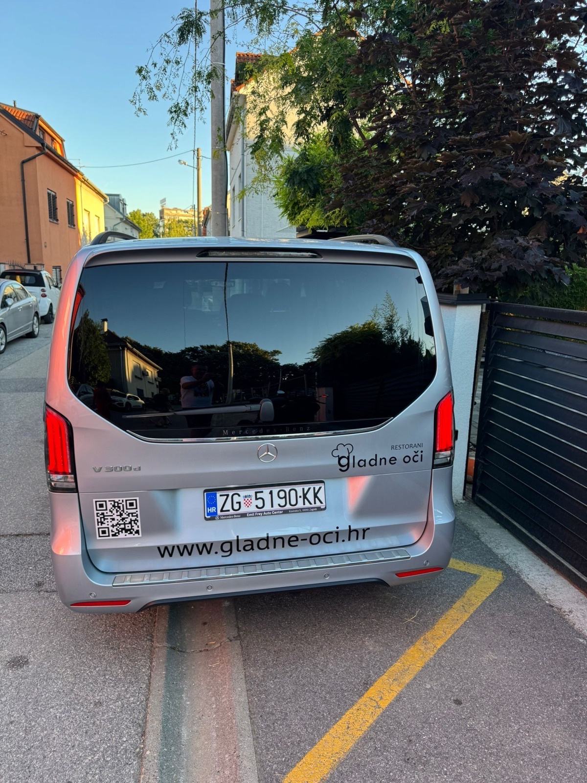 Mercedes-Benz V-klasa 300 D Amg automatik..2025g Hr auto..Garancija!, fotografija 5