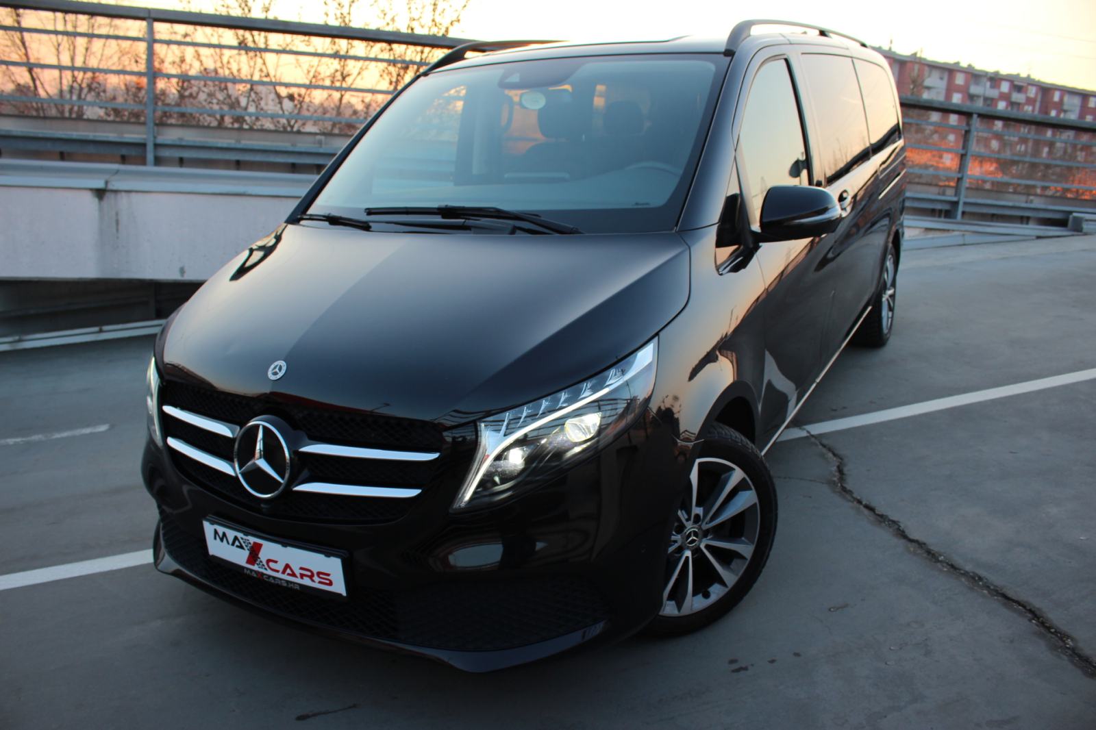 Mercedes Benz V300d Long•Avantgarde•Airmatic•Kamere 360•El.vrata•8 sje, fotografija 14