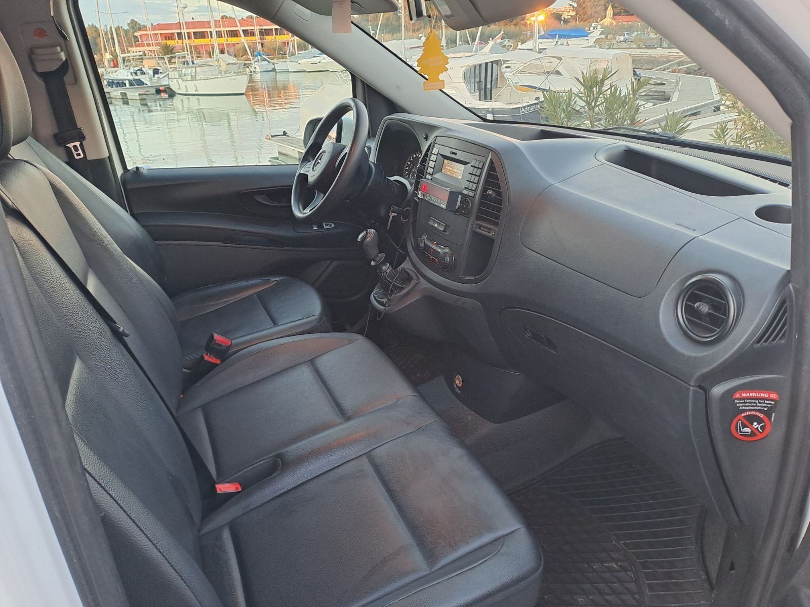 Mercedes-Benz Vito 111 CDI, fotografija 10