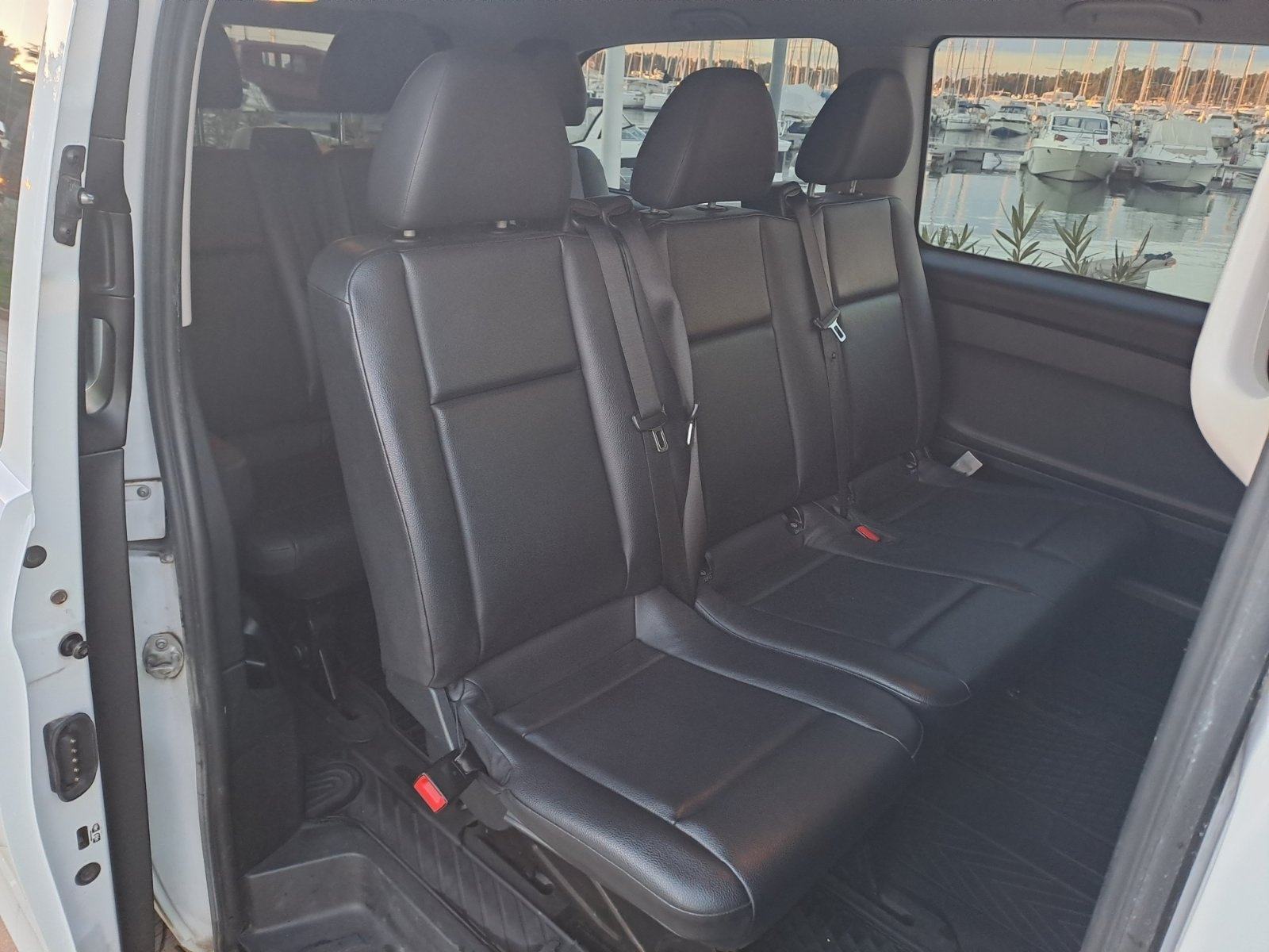 Mercedes-Benz Vito 111 CDI, fotografija 11