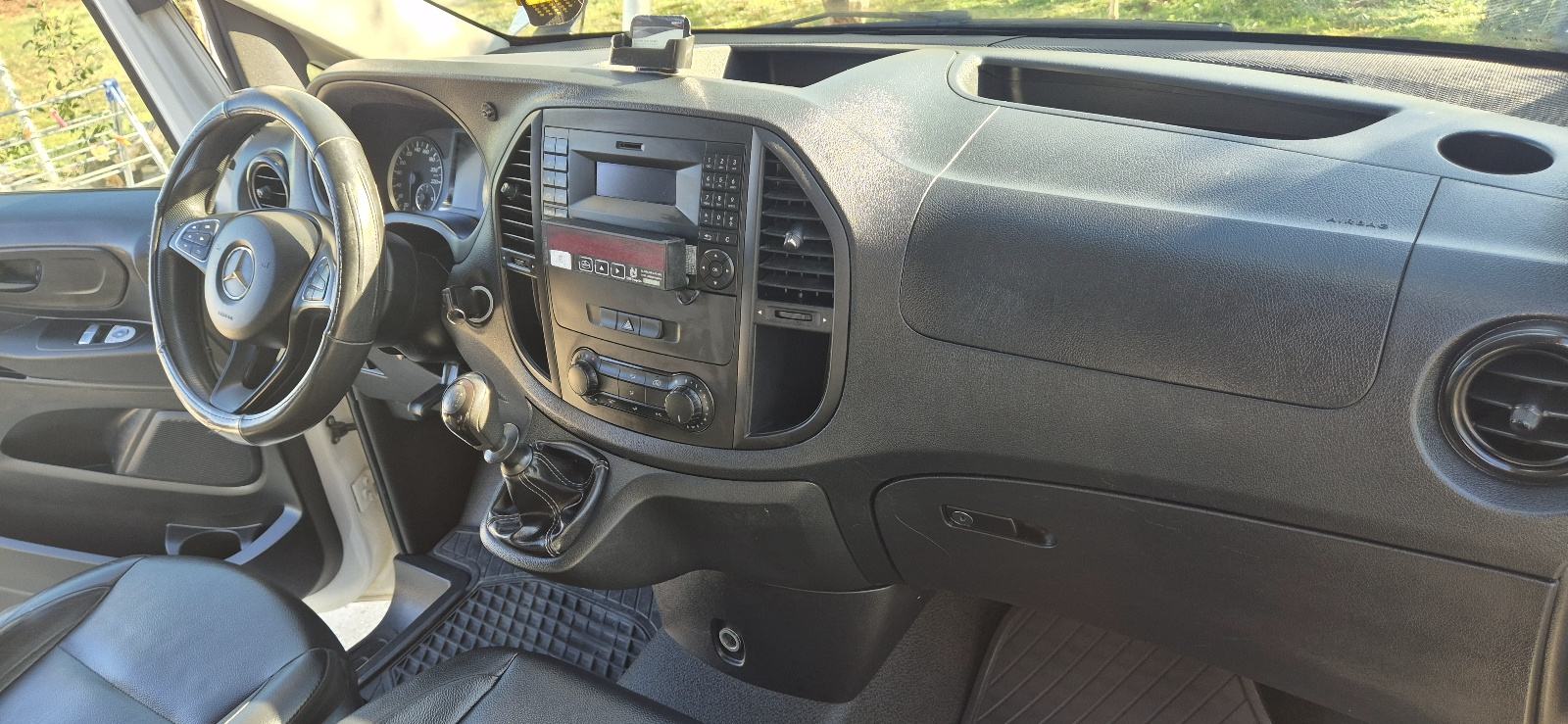 Mercedes-Benz Vito 111 CDI, fotografija 15