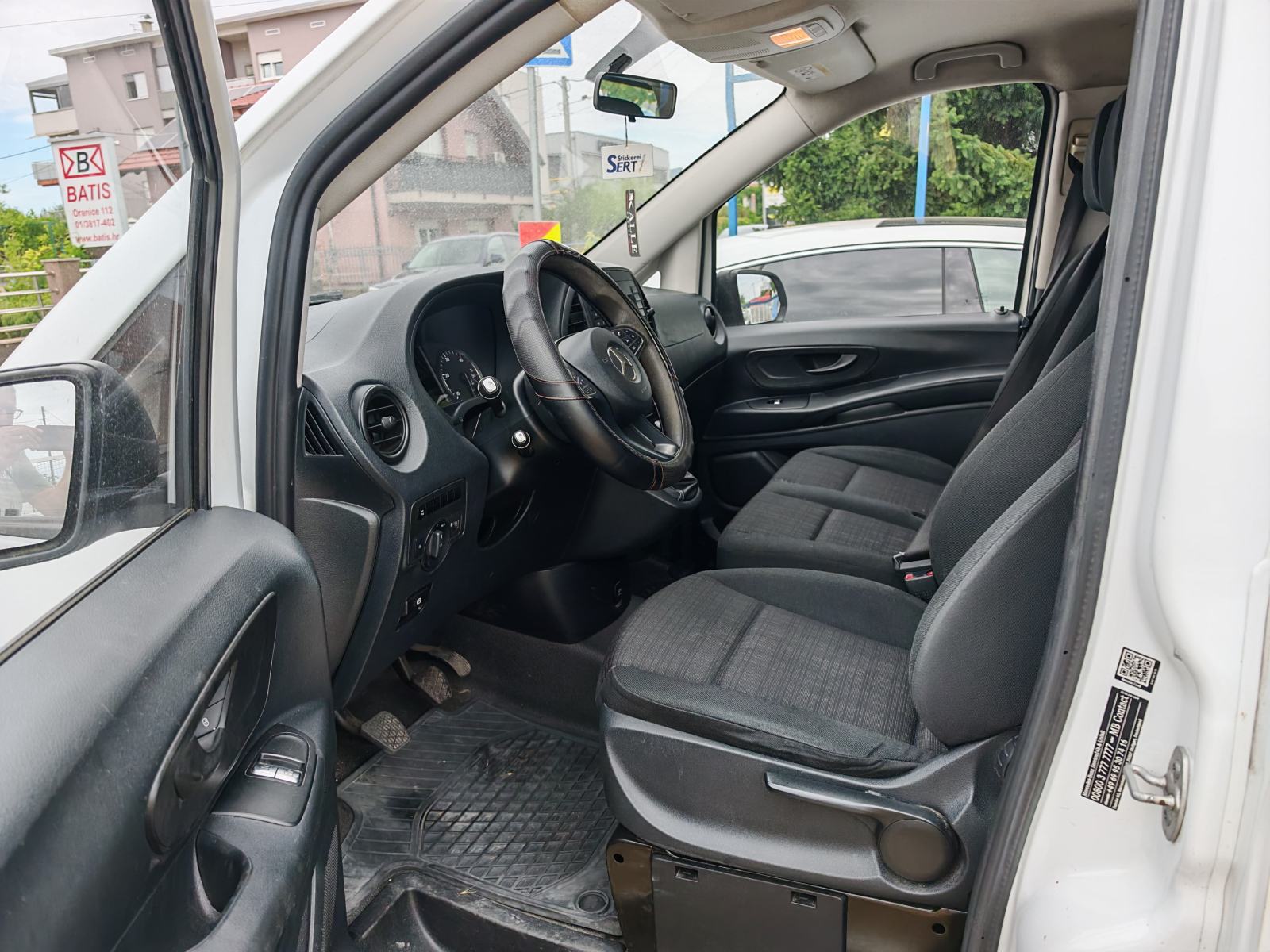 Mercedes-Benz Vito 114 CDI , dva reda sjedala, fotografija 7