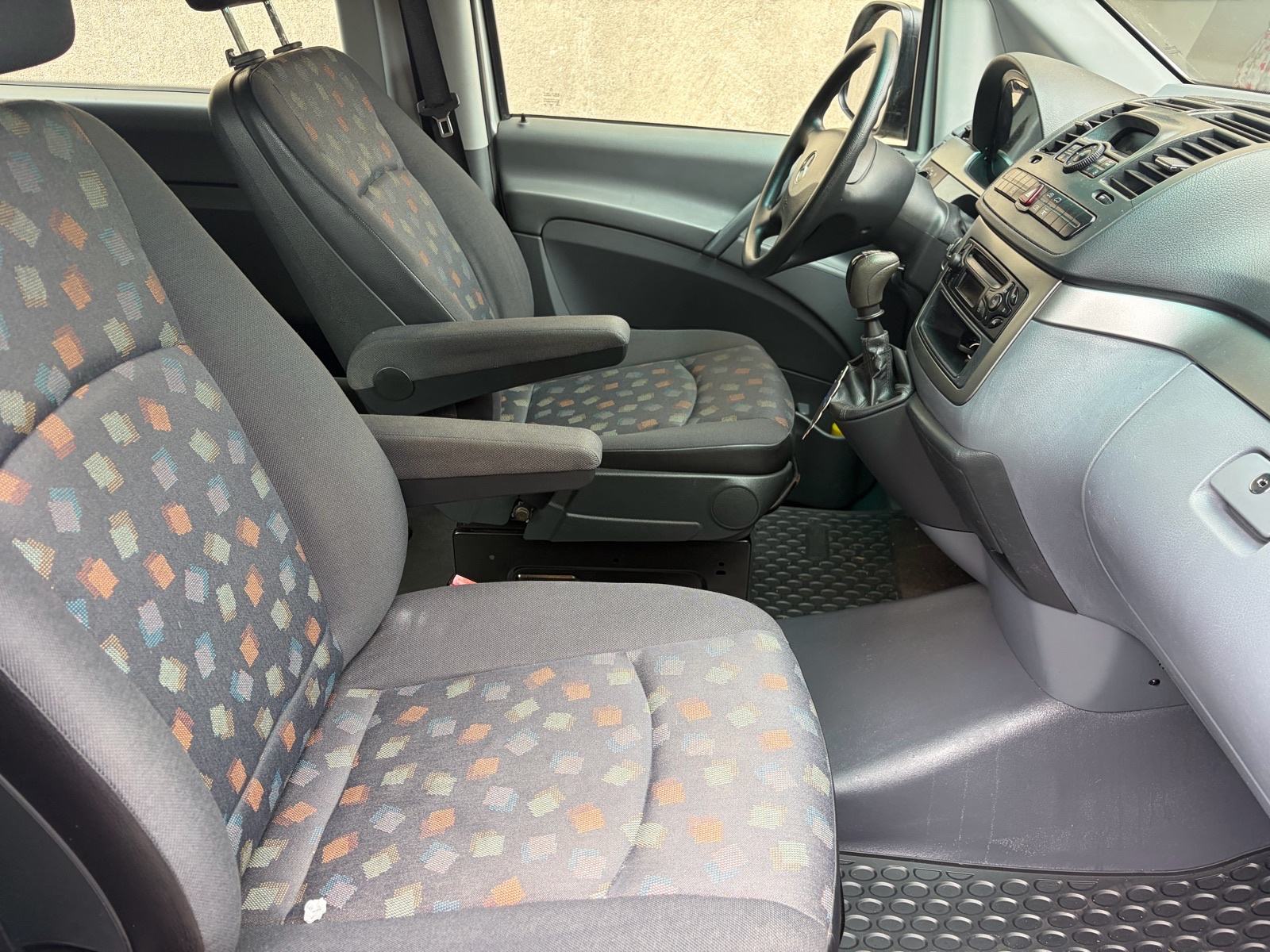 Mercedes-Benz Vito 115 CDI dugi//, fotografija 8