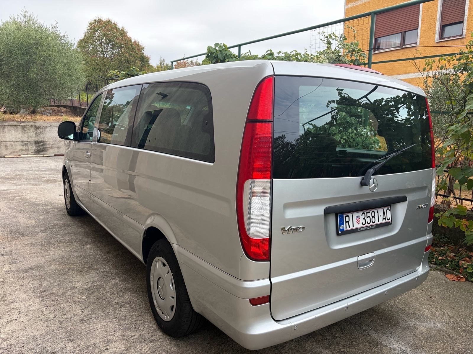 Mercedes-Benz Vito 115 CDI dugi//, fotografija 3