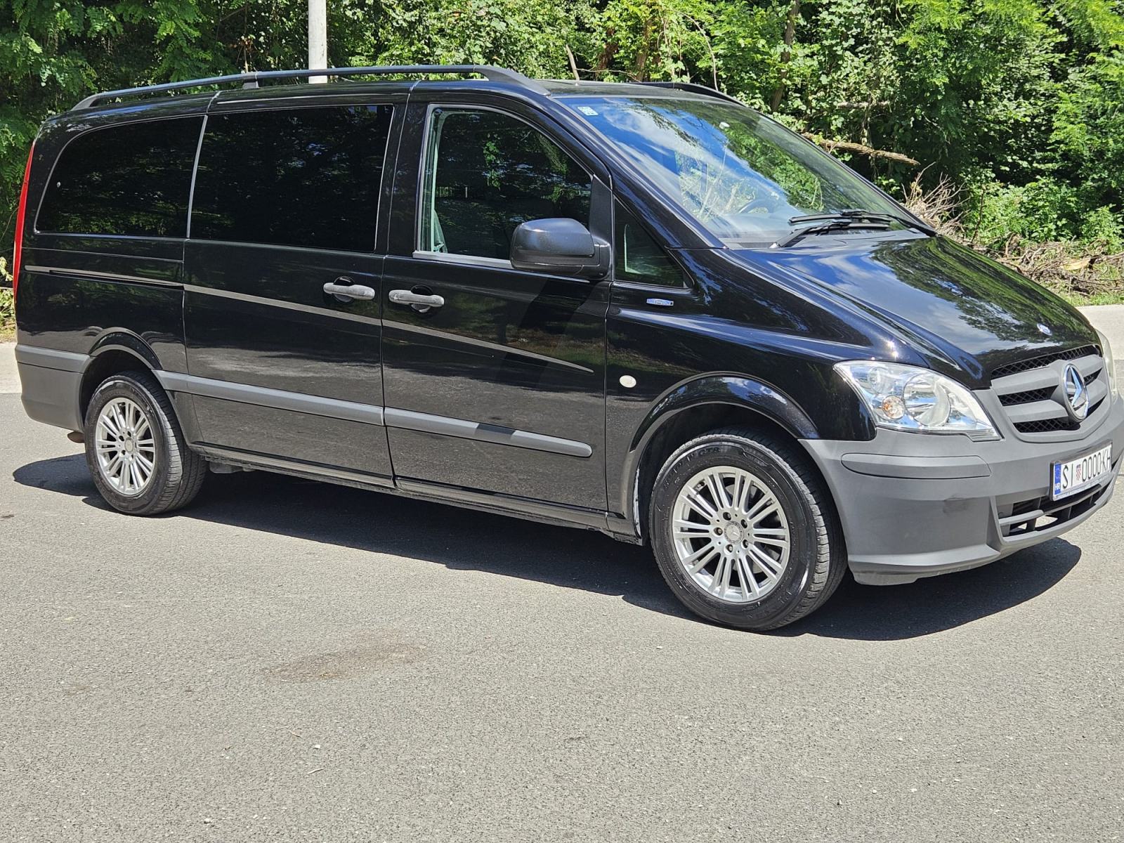 Mercedes-Benz Vito 116 CDI 9 sjedala, pogled izvana - slika 1
