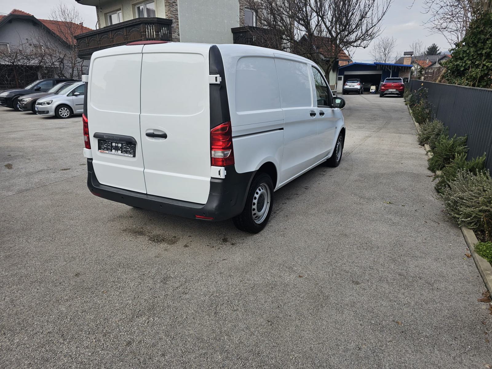 Mercedes-Benz Vito 116 CDI MALA KILOMETERAŽA TOP STANJE, fotografija 12