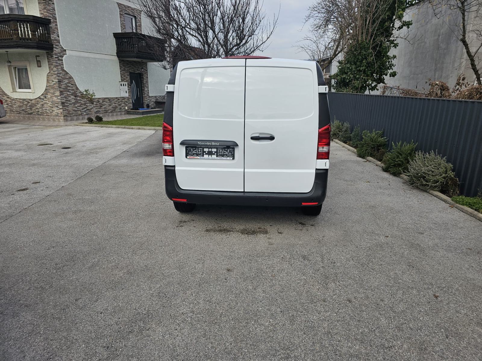 Mercedes-Benz Vito 116 CDI MALA KILOMETERAŽA TOP STANJE, fotografija 13