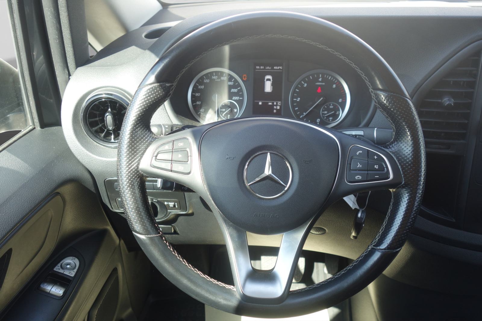 Mercedes-Benz Vito 116 CDI, fotografija 16